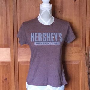 HERSHEY’S Milk Chocolate graphic tee